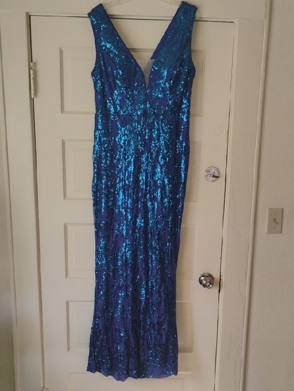 Blue Sequin V-Neck Evening Gown Women's Sz 2XL
